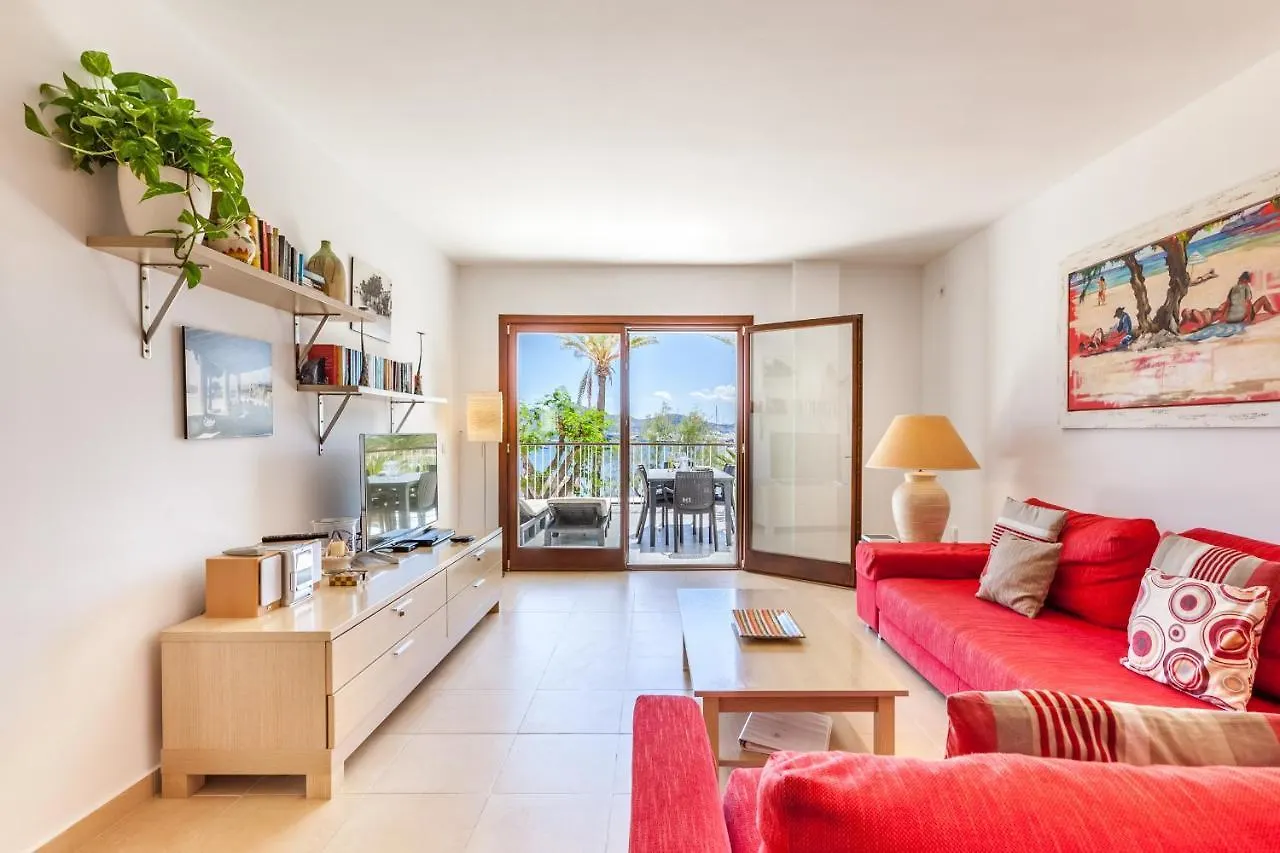 Seafront Apartment Iru Port de Pollenca Spain